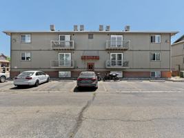 featured image of 1535 Poplar Dr #22