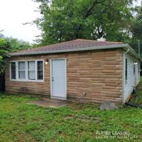 3914 N Irwin Ave - Photo 1 of 1