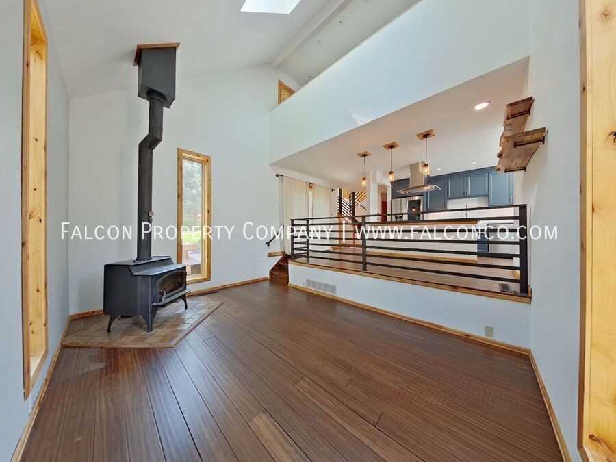 122 Dolomite Dr - Photo 3 of 23