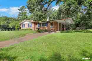902 Maplewood Ave - Photo 1 of 1