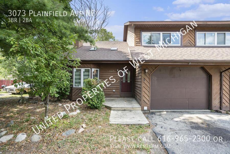 3073 Plainfield Ave Ne - Photo 2 of 22