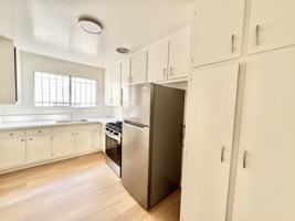featured image of 110 N Catalina St #2