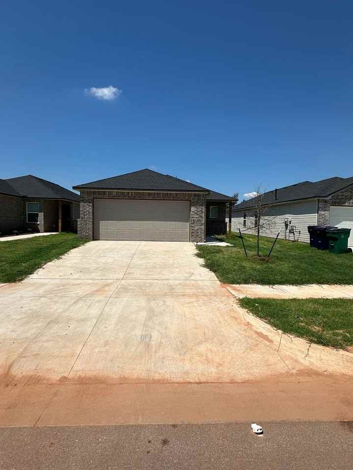 3513 Peter Street - Photo 4 of 22