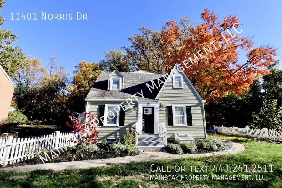 11401 Norris Dr - Photo 3 of 49