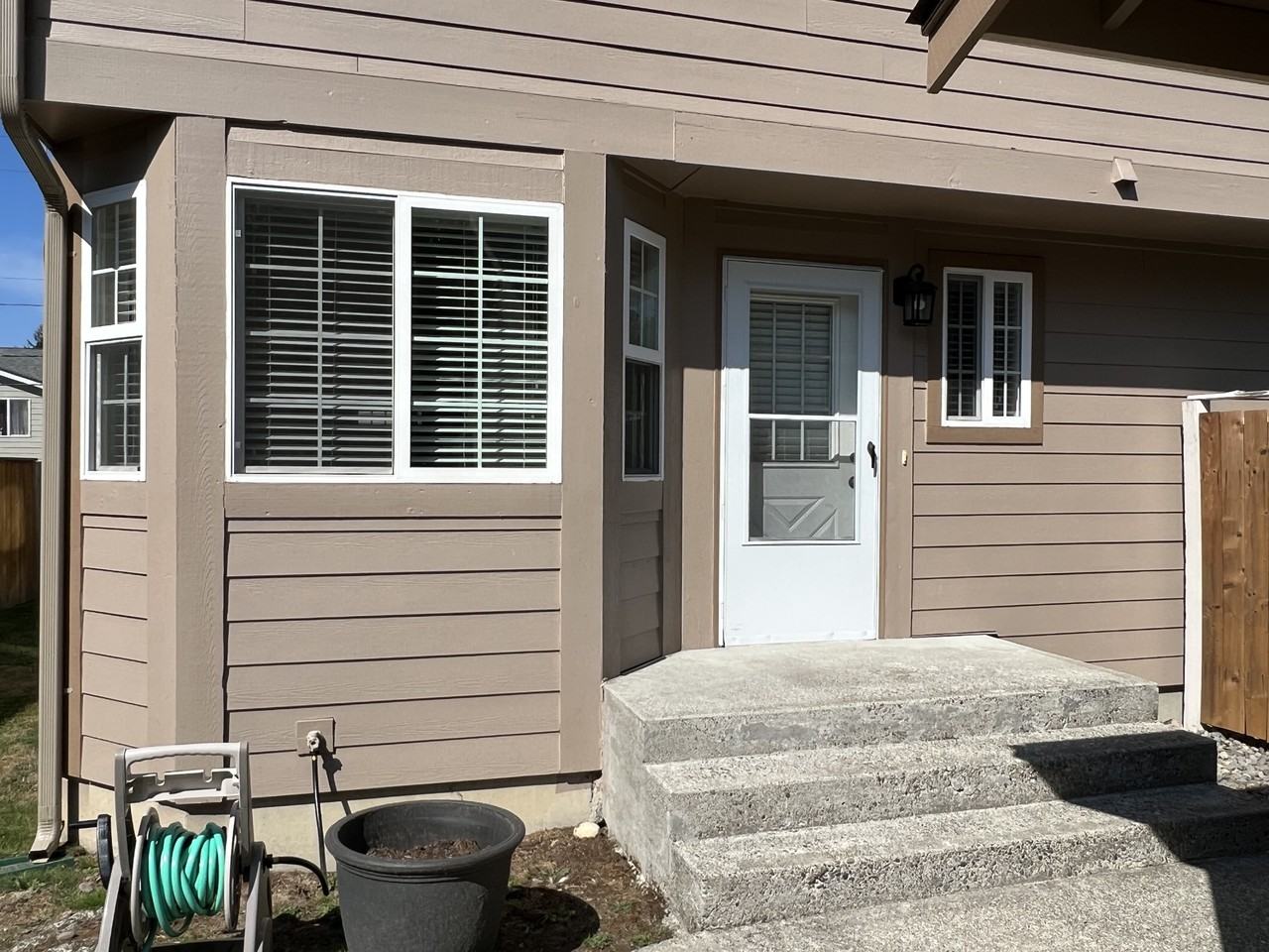 720 14th Ave Se #720 - Photo 2 of 34