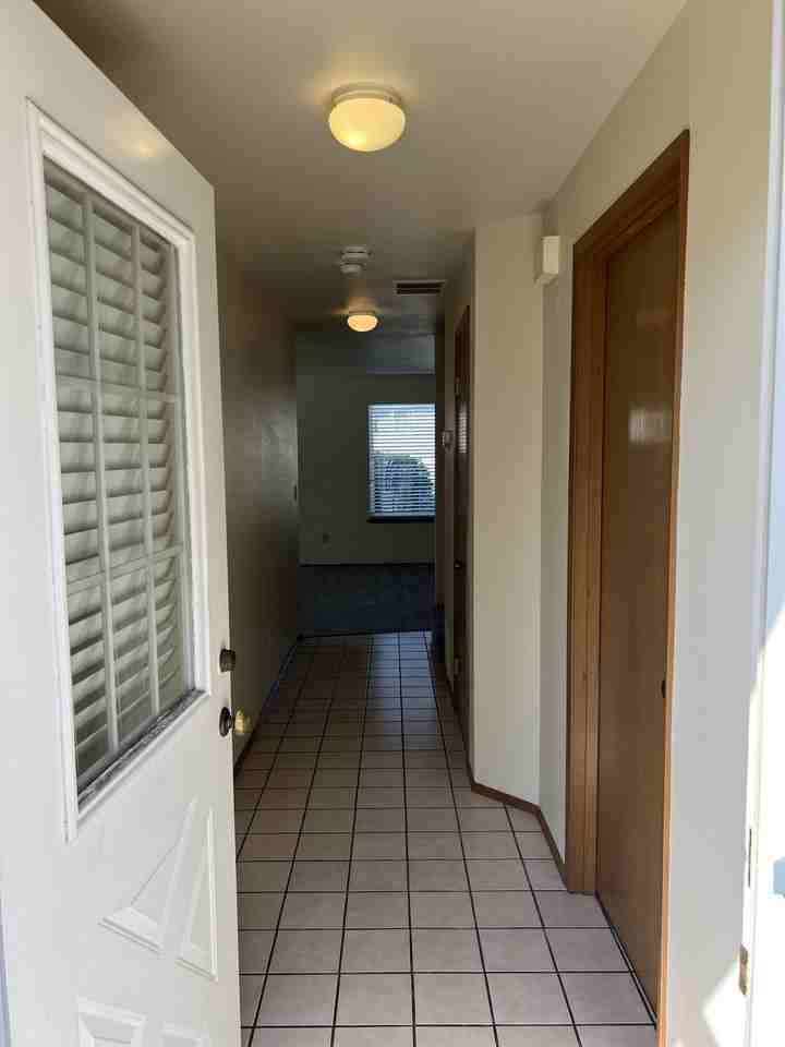 720 14th Ave Se #720 - Photo 3 of 34