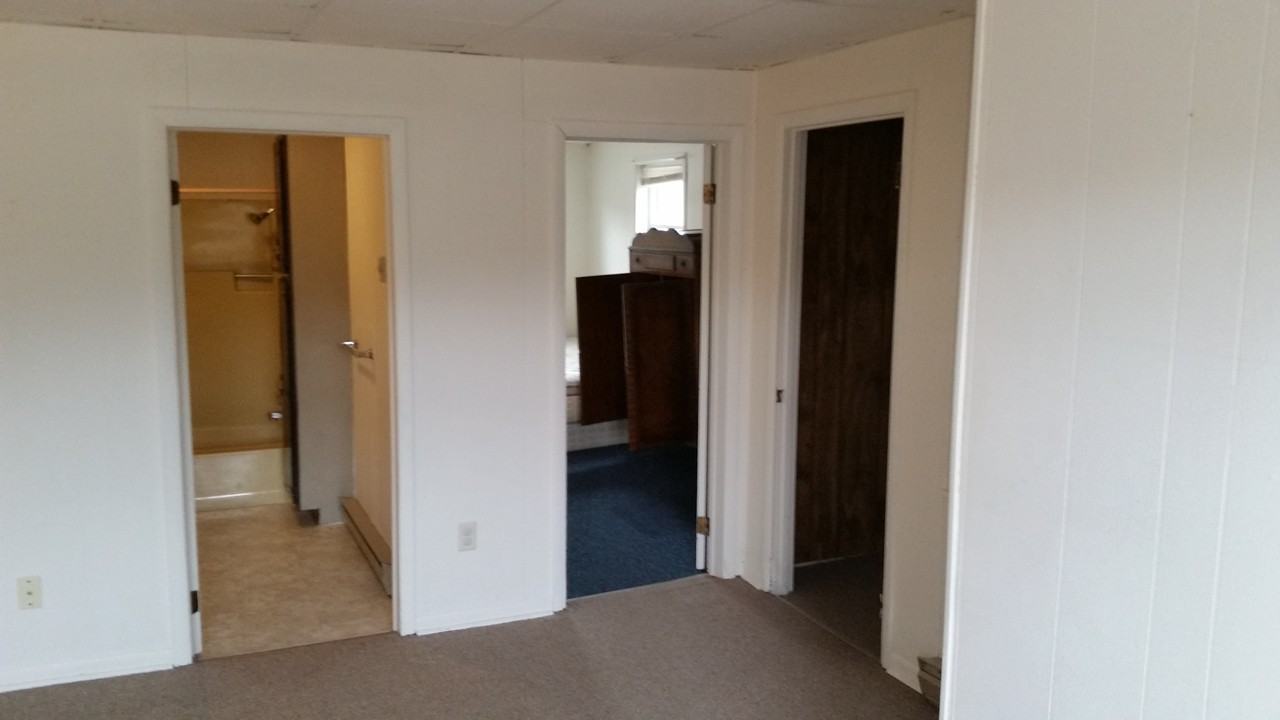 701 N Front St #2 - Photo 2 of 19