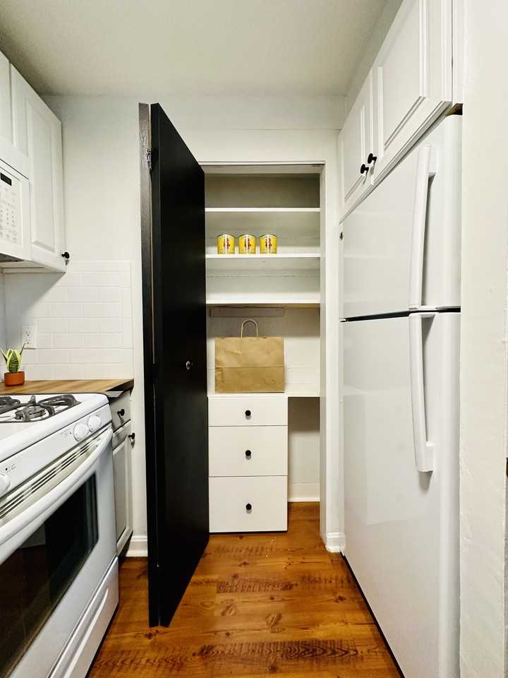 982 Hatch St #2 - Photo 3 of 13