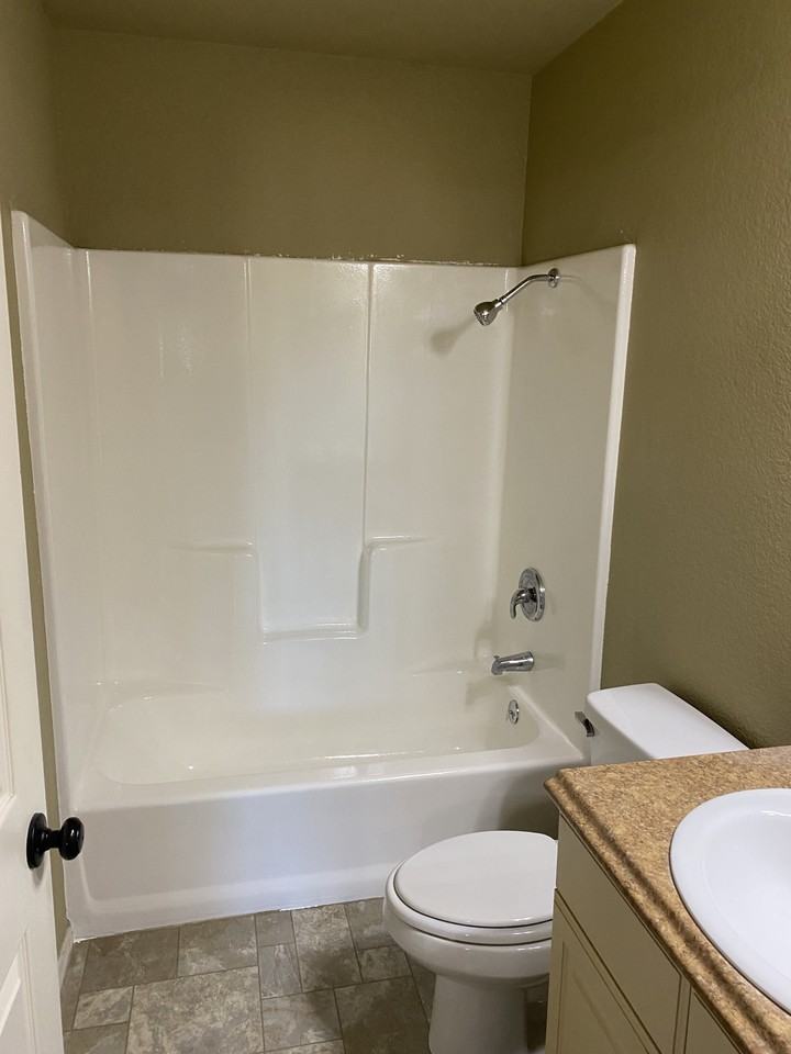 2084 Riviera Blvd #3 - Photo 4 of 4