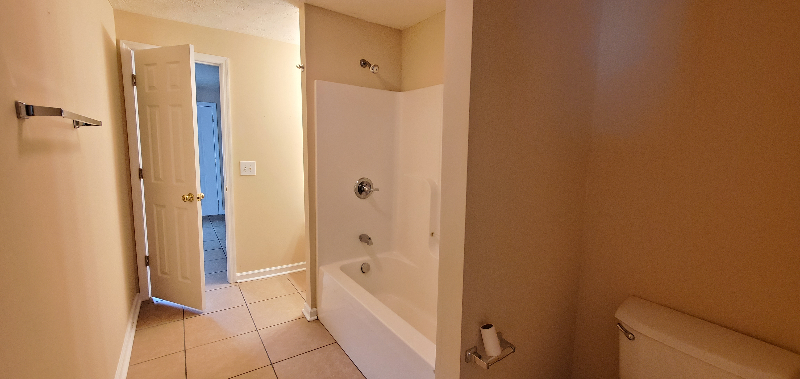 103 W 17th St #4 - Photo 6 of 13