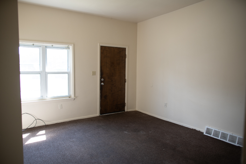 1017 N Lang Ave - Photo 2 of 19