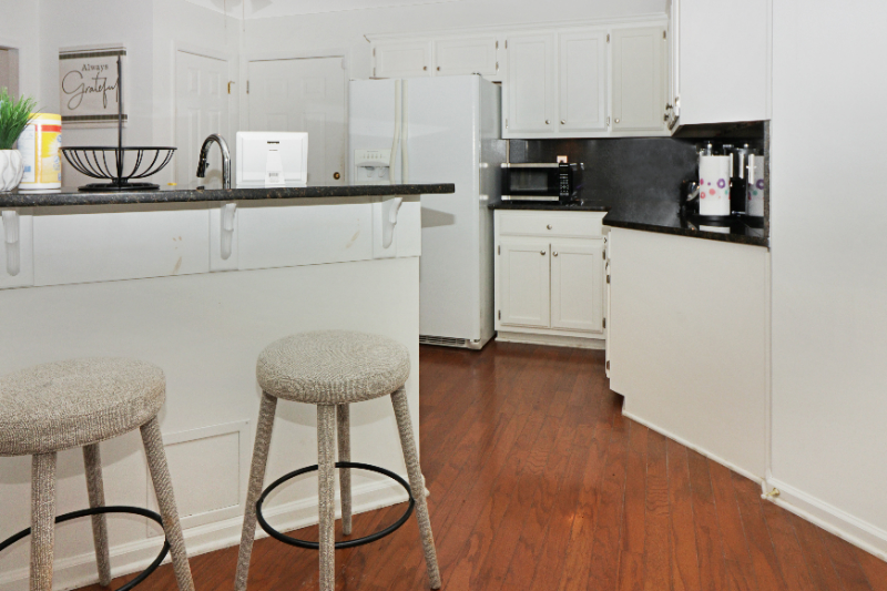 888 Saddlebred Way - Photo 3 of 39