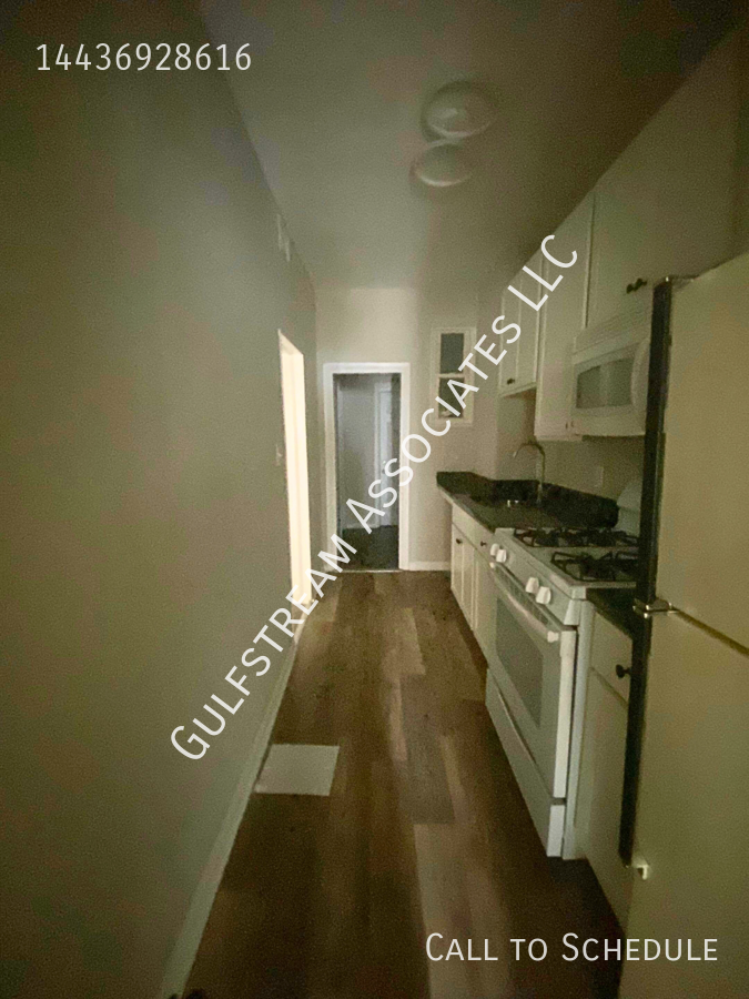 3707 Arcadia Ave - Photo 3 of 11
