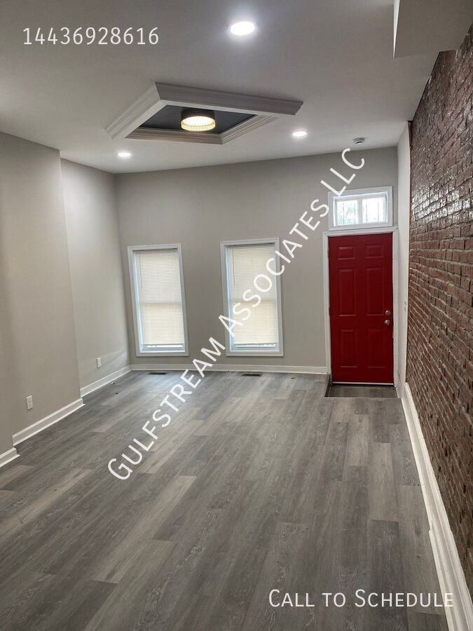 1149 N Fulton Ave - Photo 3 of 16