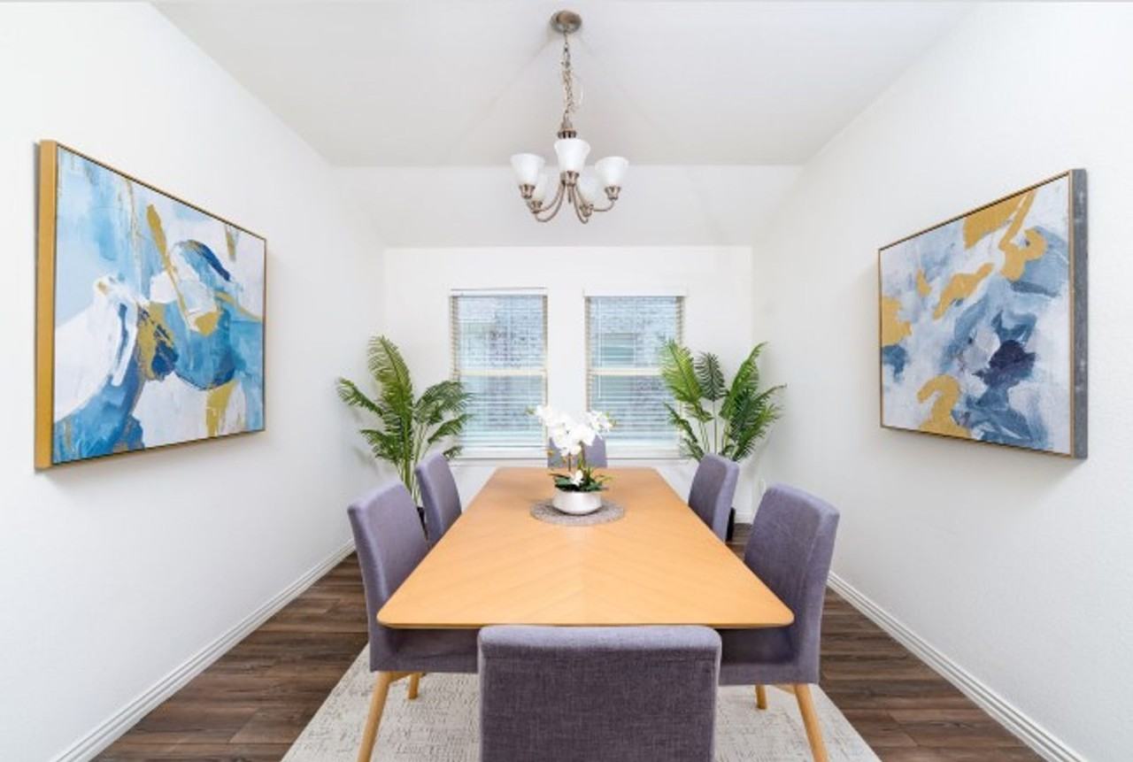 1215 Chapel Hill Dr - Photo 7 of 20