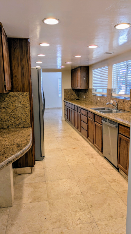 760 W El Norte Pkwy - Photo 2 of 3