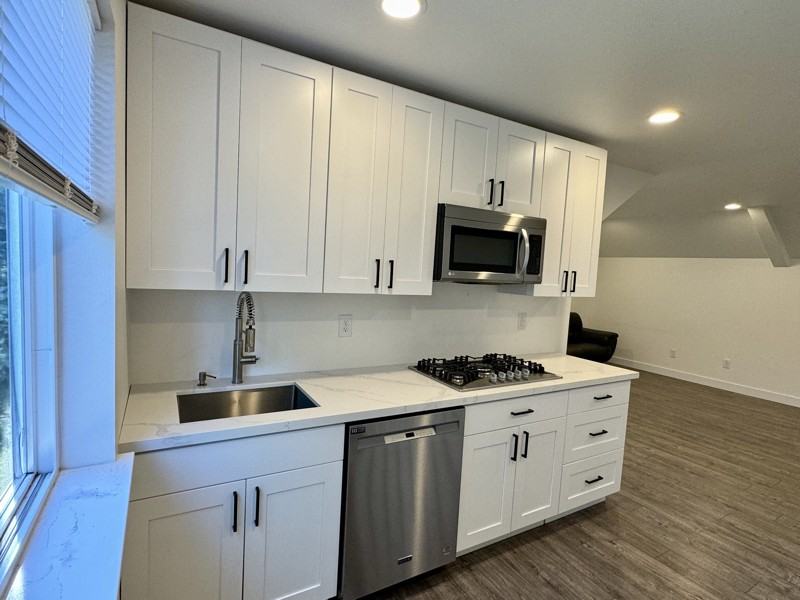 1 Graveline Rd - Photo 2 of 20