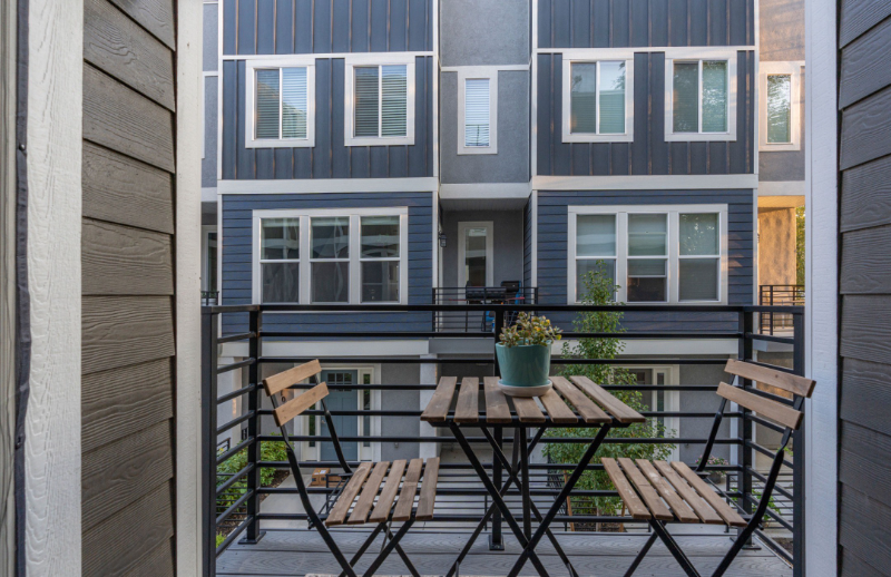 4713 S Hillhouse Cv #103 - Photo 5 of 12