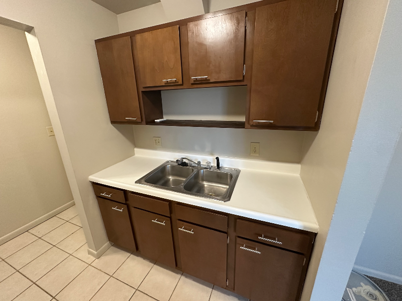 1520 Spruce Ave #10-6 - Photo 7 of 14