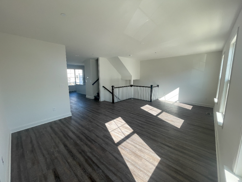 247 Jessica Lyn Ave - Photo 2 of 19