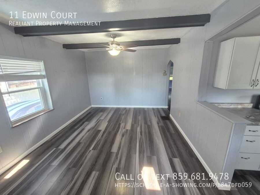 11 Edwin Ct - Photo 3 of 27