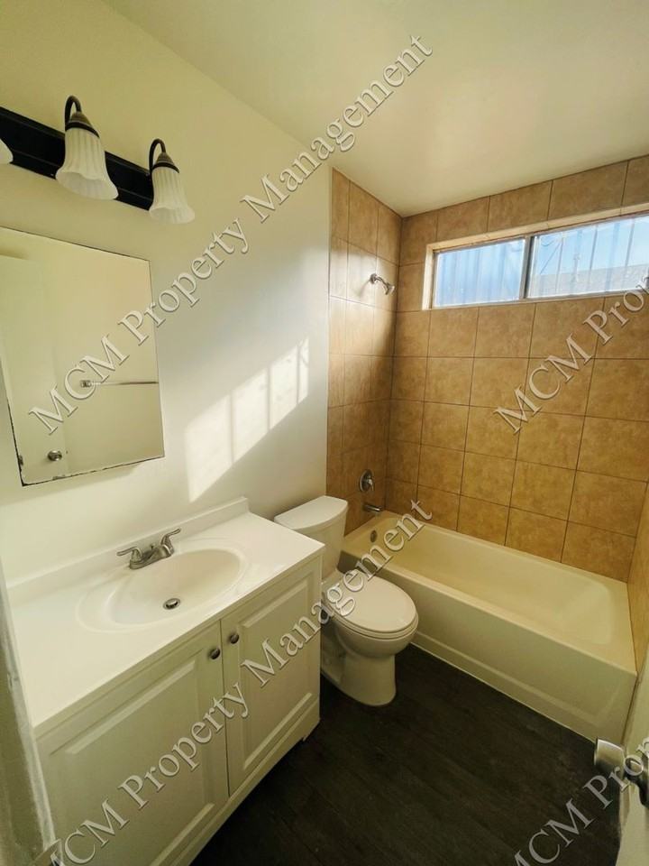 992-HOMESIDE - Photo 7 of 21