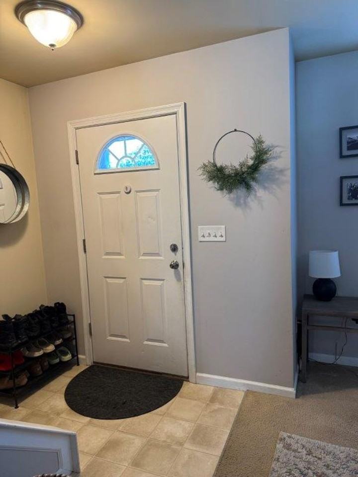 2084 Market Street Ext - Photo 3 of 30