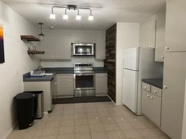 featured image of 1281 Bonanza Ave #11