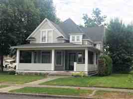 featured image of 828 West Jackson Avenue