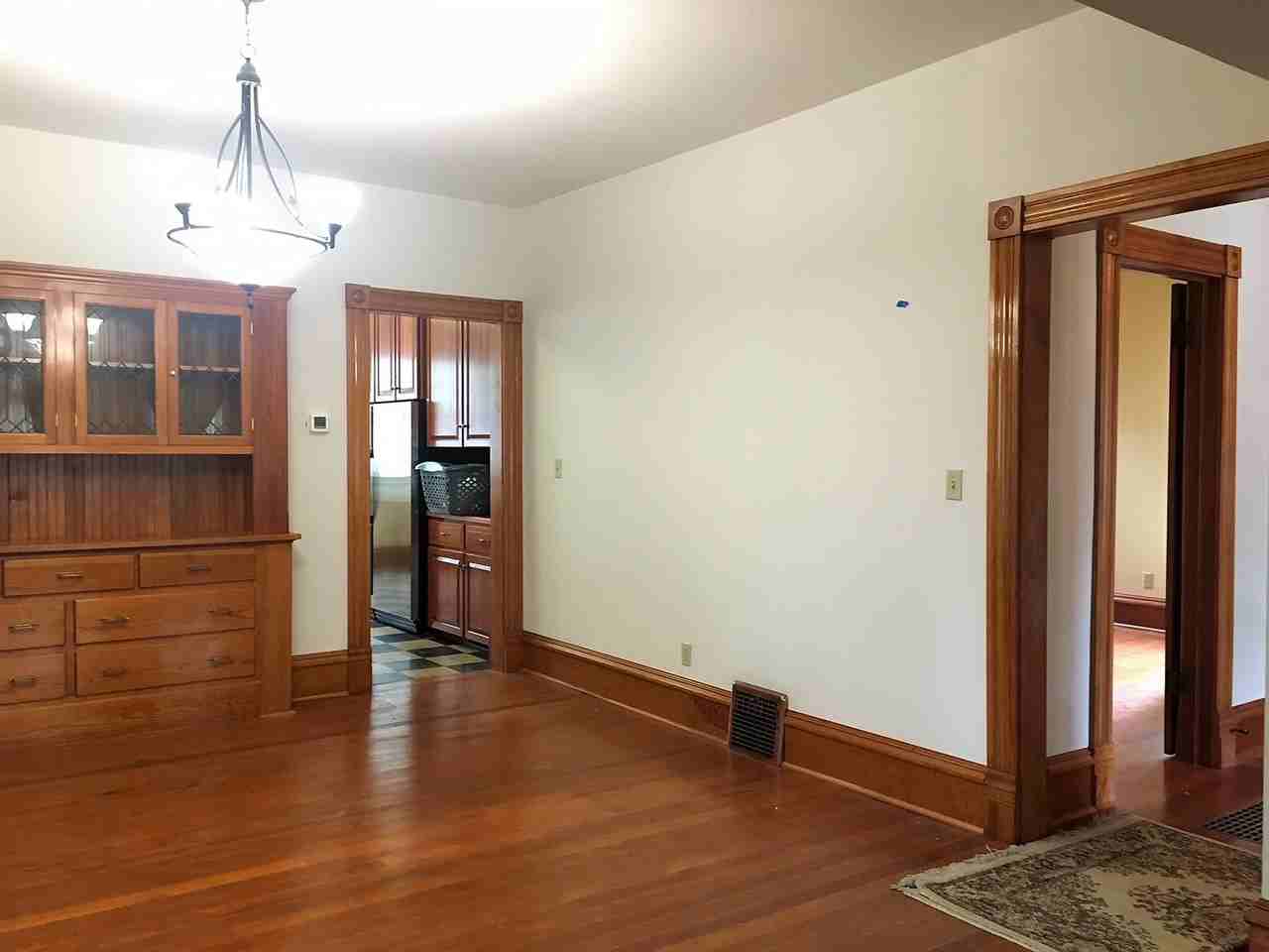 828 W Jackson Ave - Photo 5 of 29