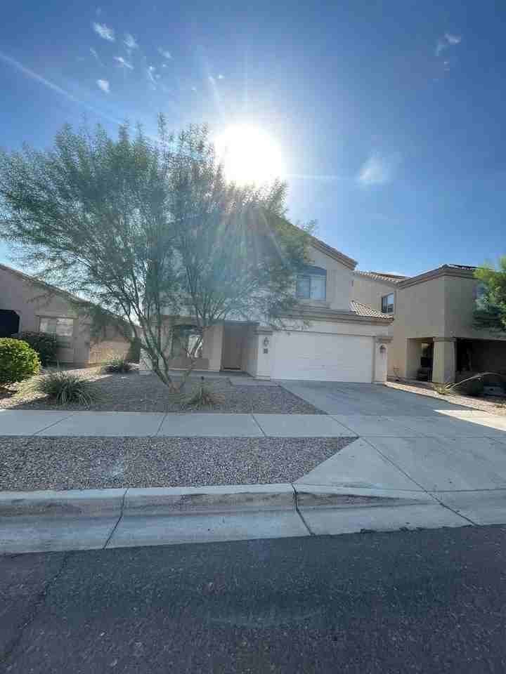 5707 S 31st Dr - Photo 2 of 40