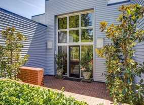 2946 Sw Canterbury Ln - Photo 1 of 1