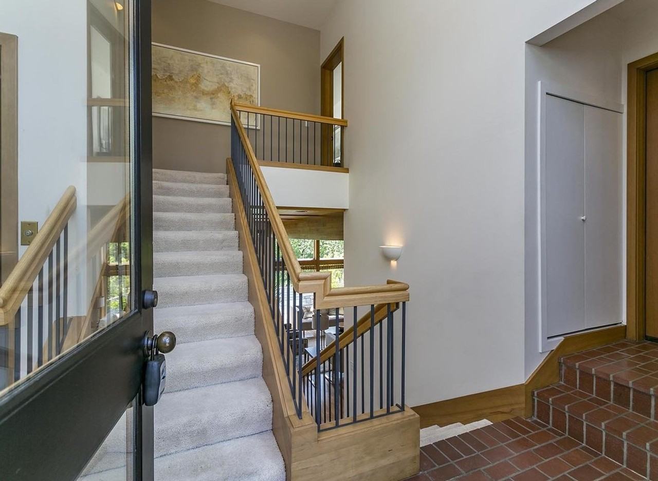 2946 Sw Canterbury Ln - Photo 3 of 21