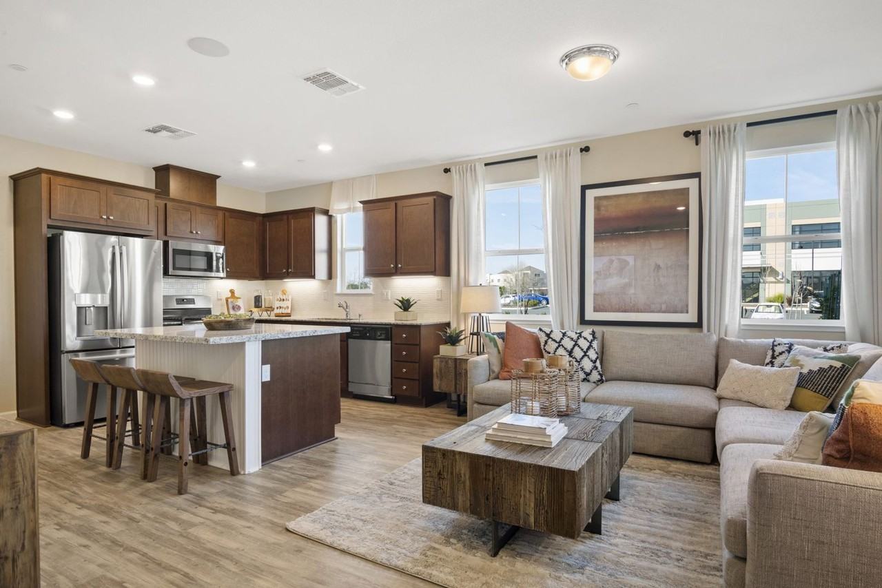 1 Advantage Ct - Photo 3 of 7