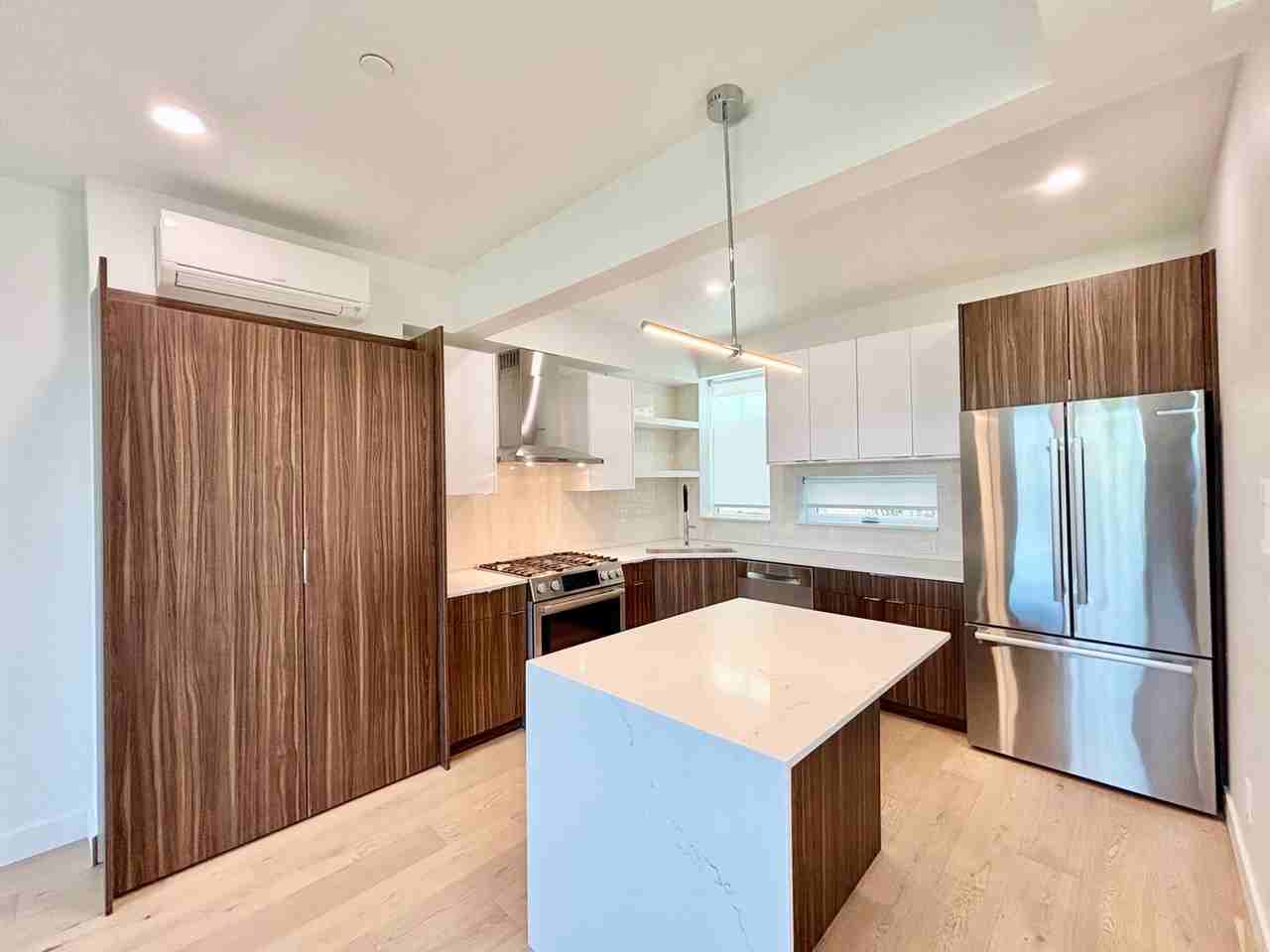 3816 13th Ave W - Photo 4 of 26