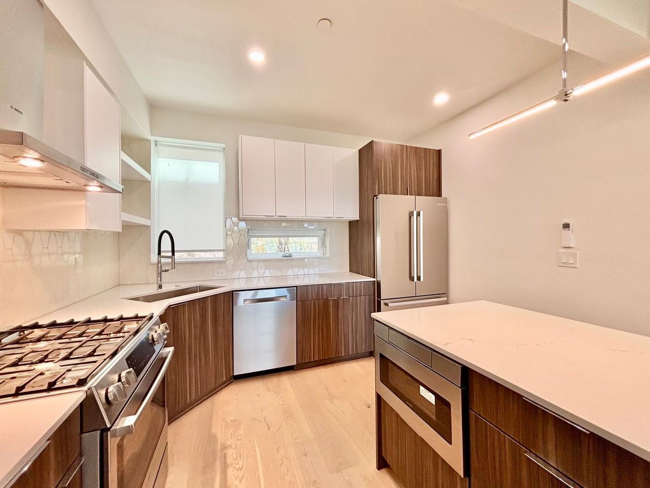 3816 13th Ave W - Photo 6 of 26