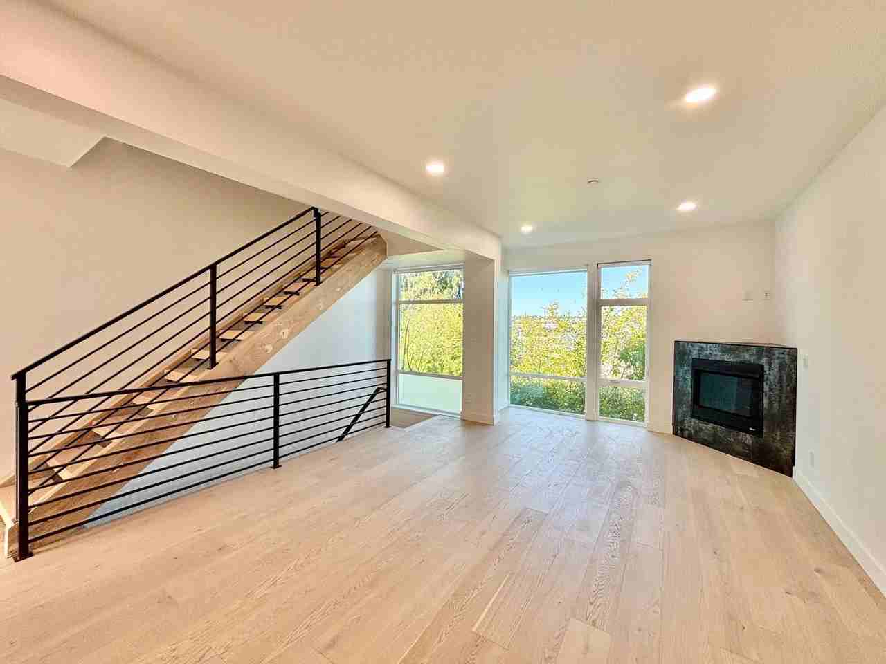 3816 13th Ave W - Photo 7 of 26