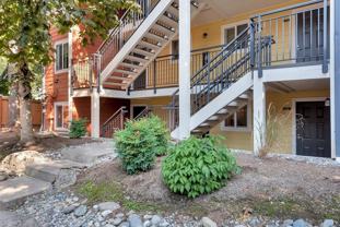 Se 41st Pl #C202 - Photo 1 of 1