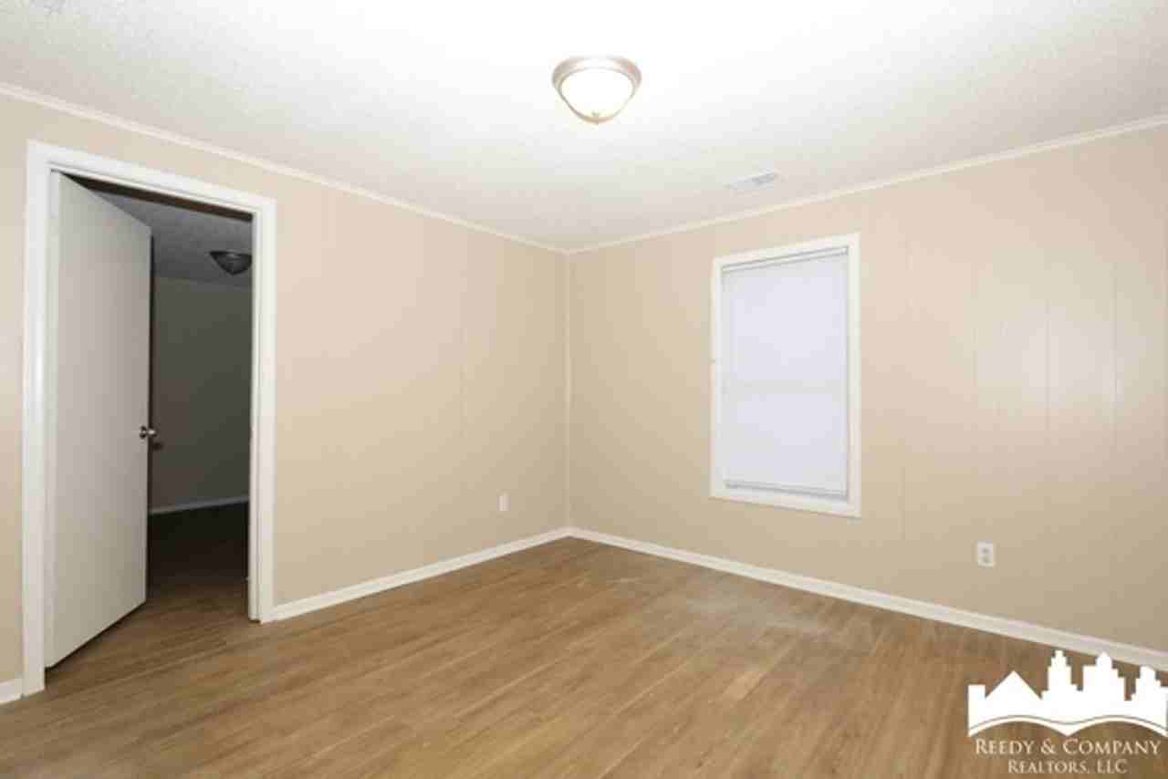 4046 New Willow Rd - Photo 6 of 22