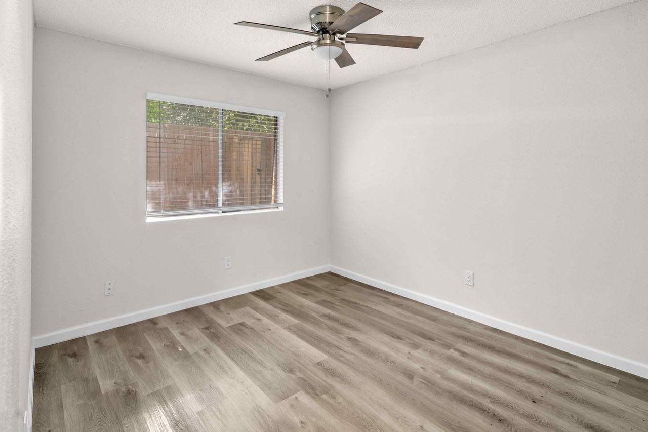 408 Regina Street #3 - Photo 5 of 14