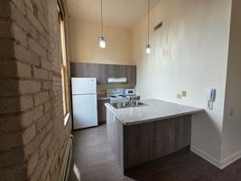 featured image of 1701 Dunlap Ave