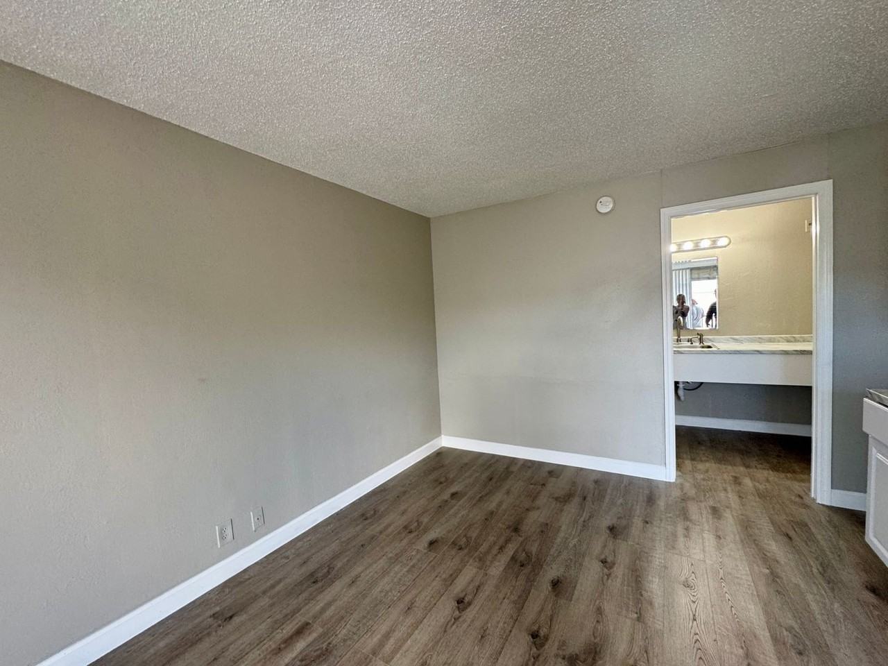 7900 S Orange Blossom Trl #2125 - Photo 5 of 17