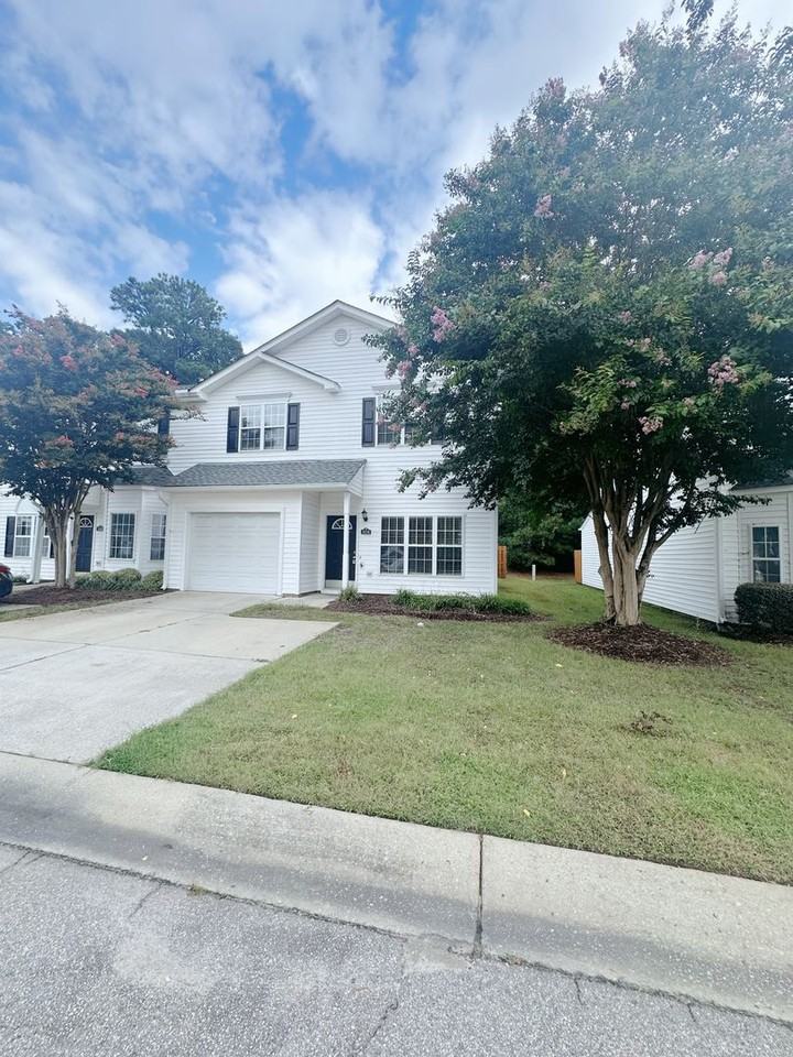 508 Misty Groves Cir - Photo 2 of 36