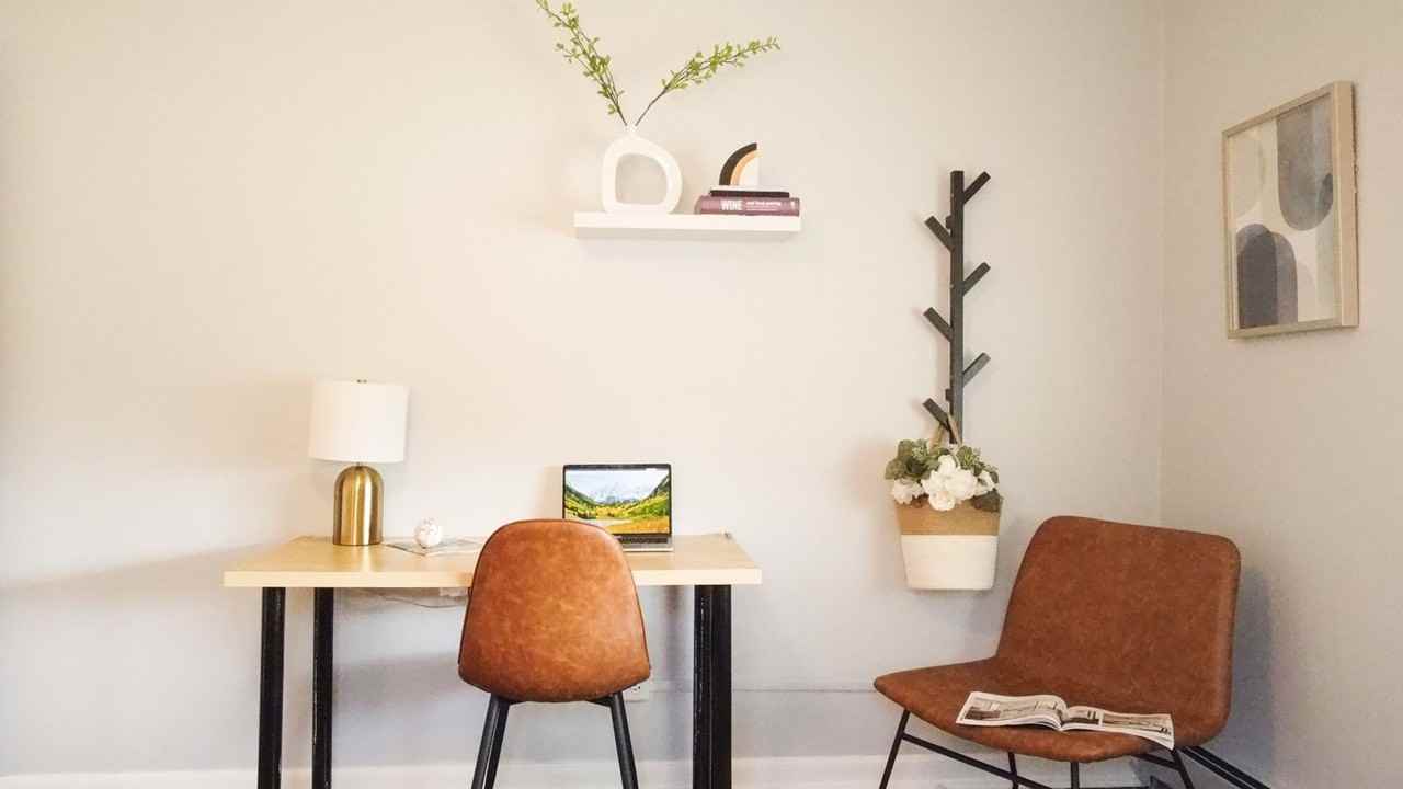 1486 S Garfield St - Photo 3 of 50