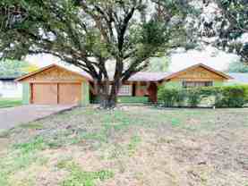 5908 Wedgmont Cir N - Photo 1 of 1