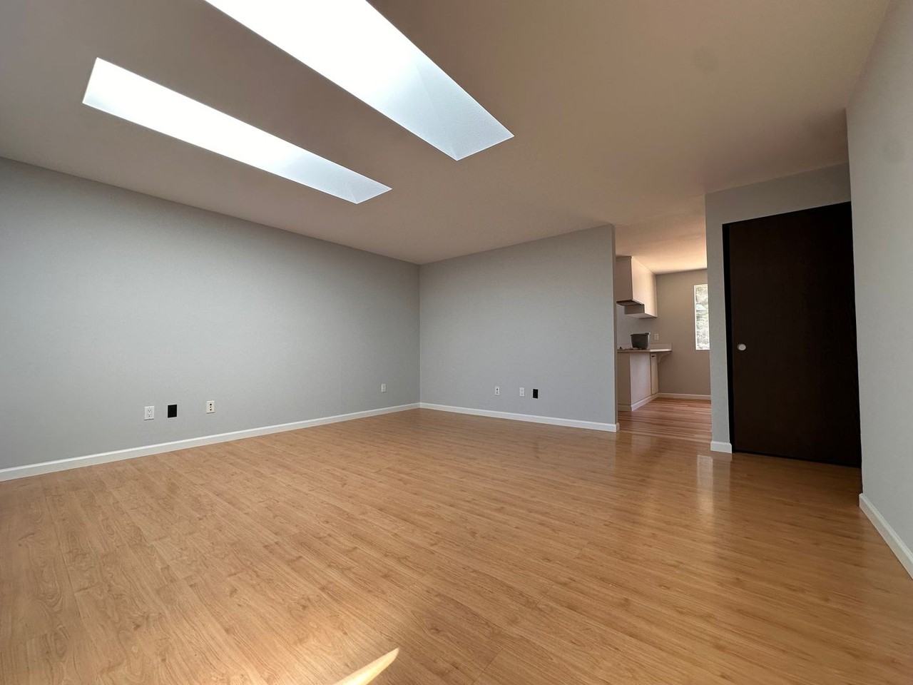 15411 127th Pl Ne - Photo 3 of 23