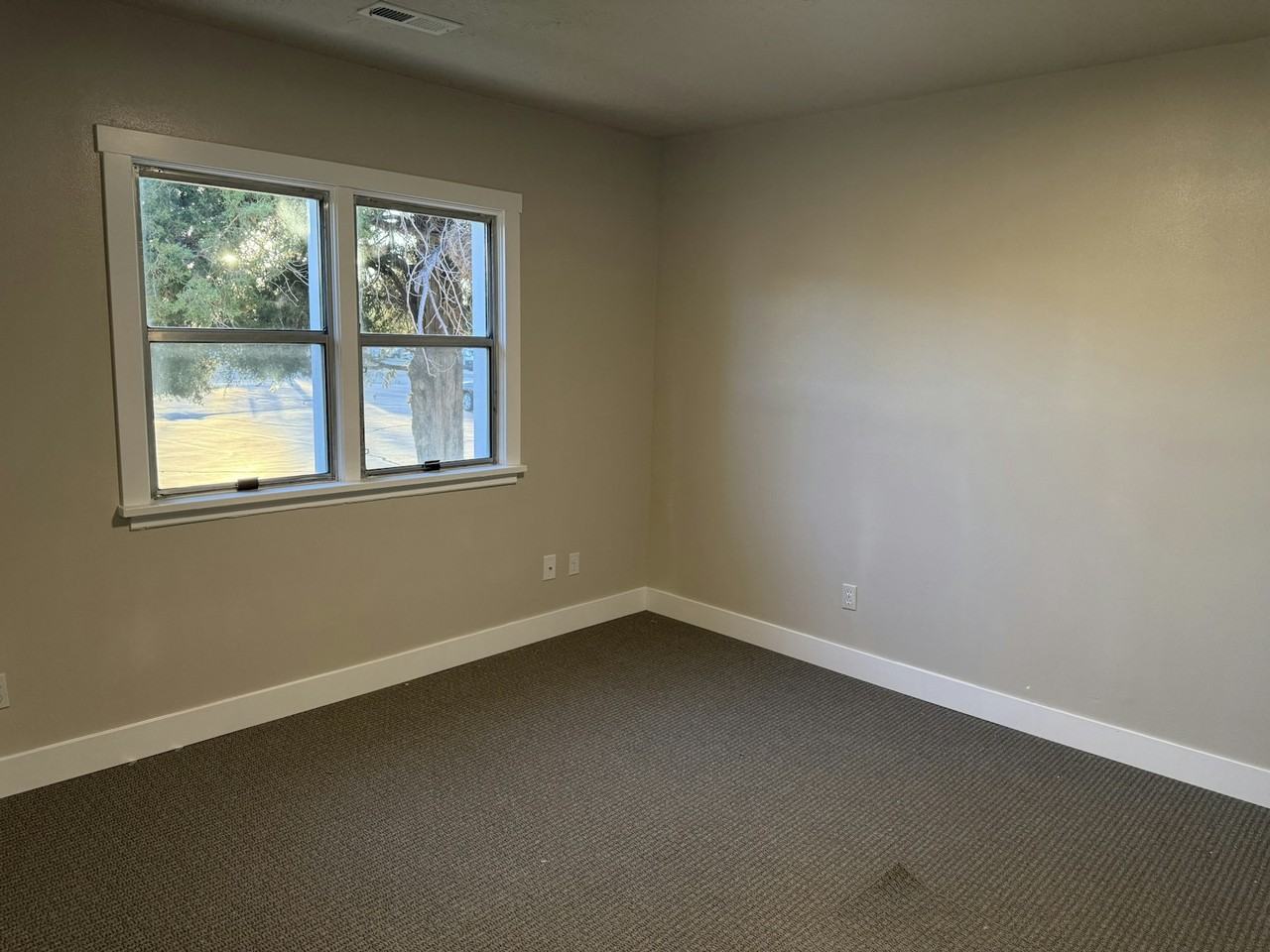 333 East 720 South Street, Unit #1 - Photo 5 of 15