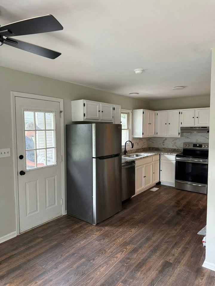 200 Aunt Mary Ave - Photo 2 of 25