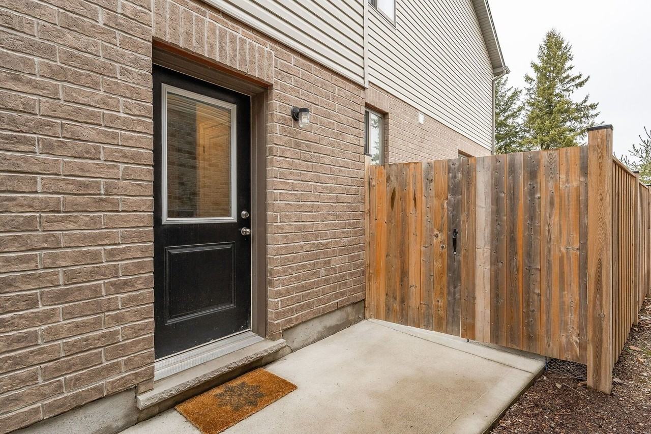 90 Starwood Dr - Photo 2 of 19