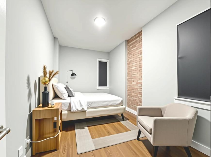 733 Dekalb Avenue - Photo 2 of 5